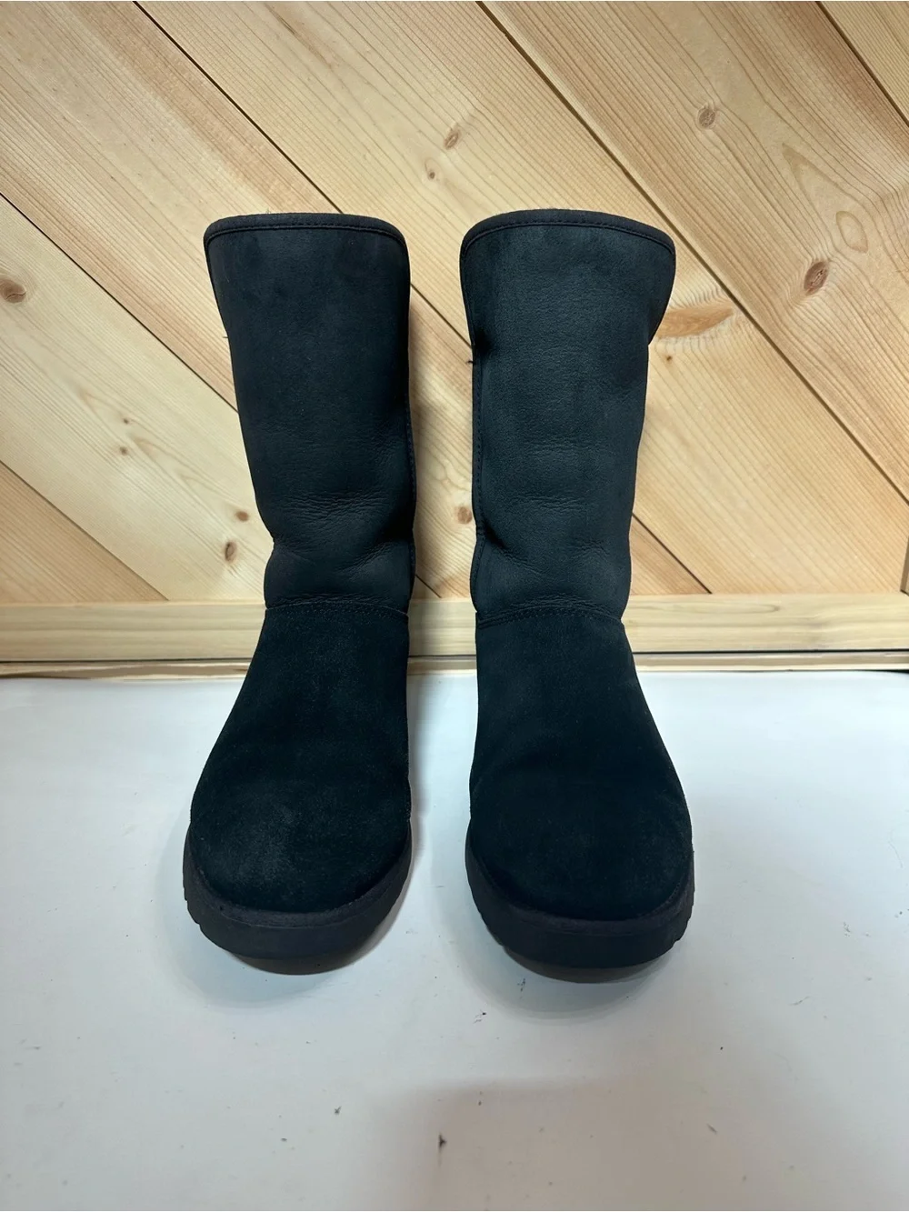 UGG Amie Black Suede Shearling Mid-Calf Pull-On Boots Women 9 M 1013428